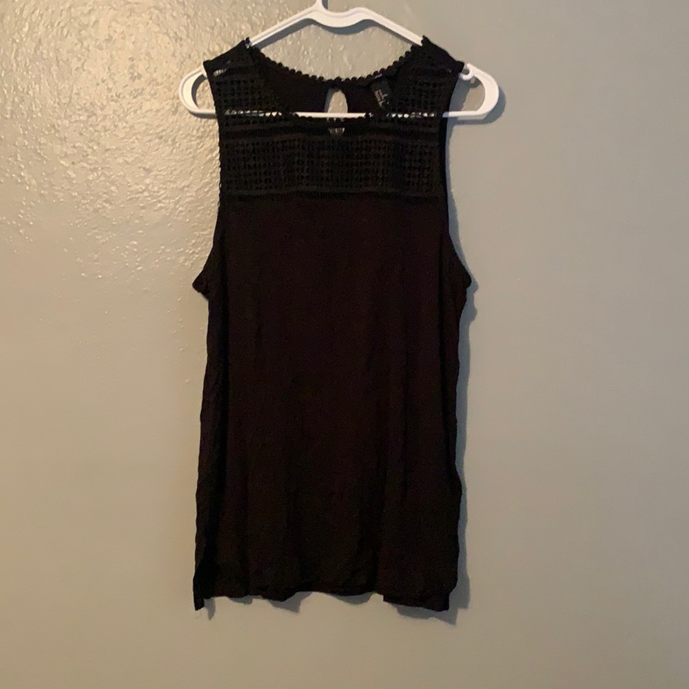 Simple Black Tank Top